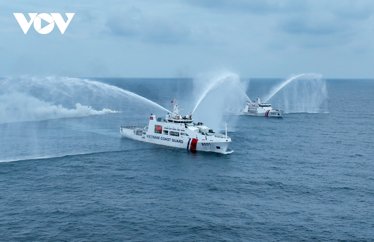 Cảnh sát biển Việt Nam – Indonesia luyện tập chung trên biển